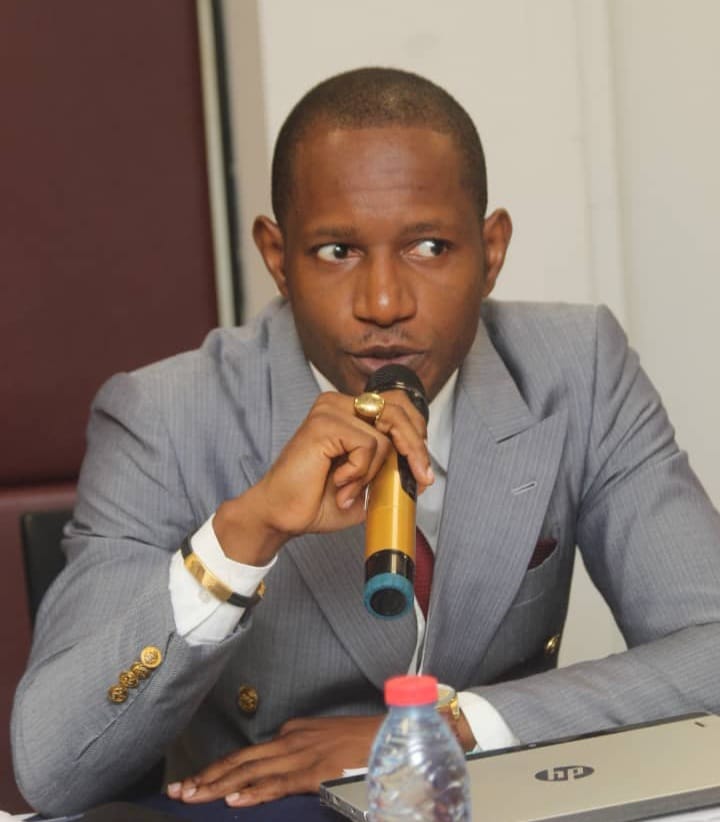 Éric Stéphane NGAMBI - Fondateur ESN RATING